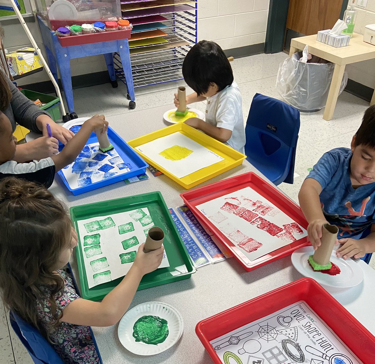 The Jones Jungle started math centers today! I’m SO proud of these PreK students for working hard and having FUN while learning about squares. <a href="/Cherokee_JCS/">Cherokee Elementary</a> <a href="/jcityTNschools/">JohnsonCitySchools</a>