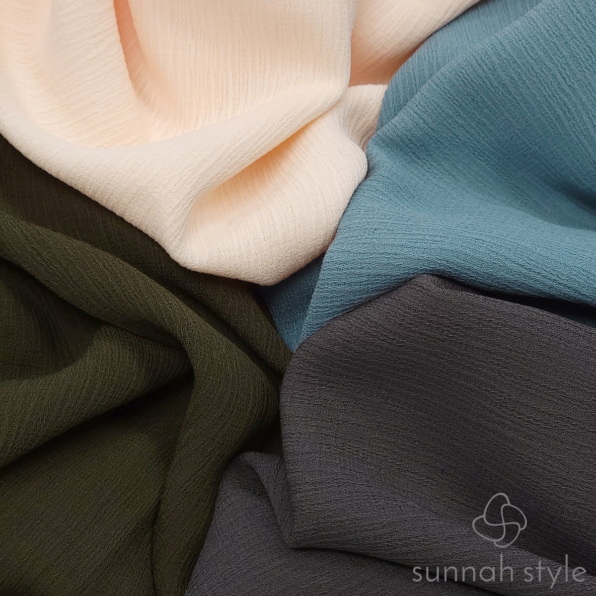 SunnahStyle's tweet photo. Our Brushed Shaylas and Niqabs are now available in new shades (clockwise from top left): Ivory, Sky Blue, Granite and Army.  Made from a fine crinkle crepe for a textured look that is conveniently low maintenance. 

#SunnahStyle #elegantlymodest https://t.co/7pFugZZMK3