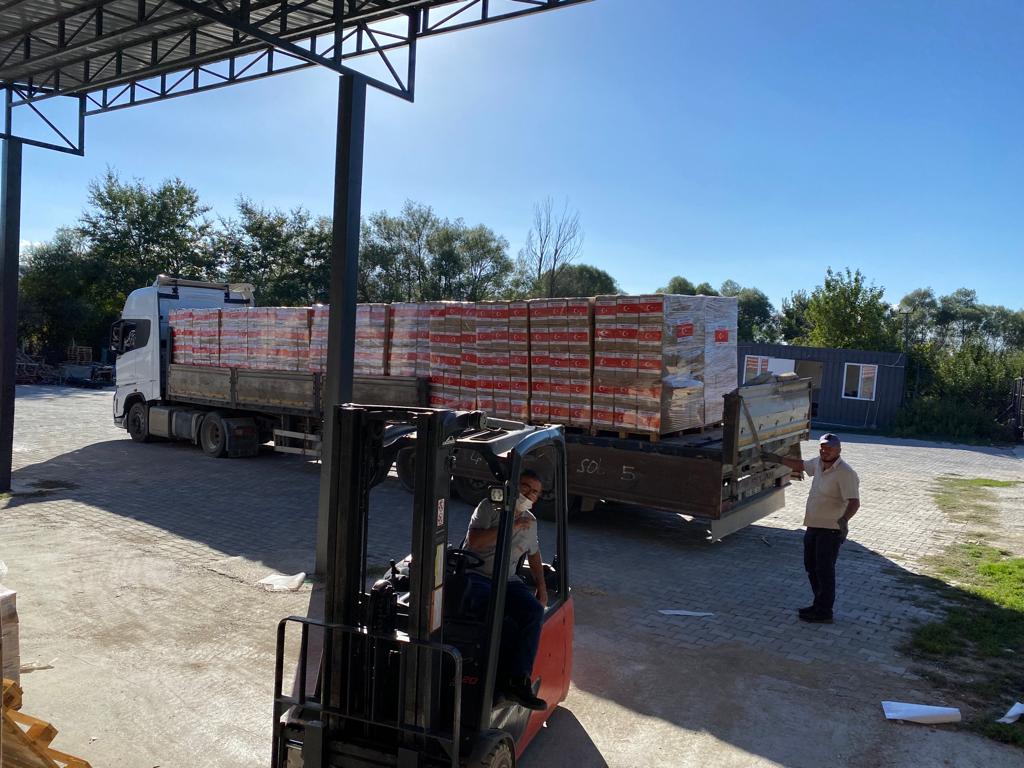 🇹🇷🇵🇰
Türkiye'den Kardeş Ülke Pakistan'a yardım eli...

📍Diyarbakır 
📍Afyonkarahisar