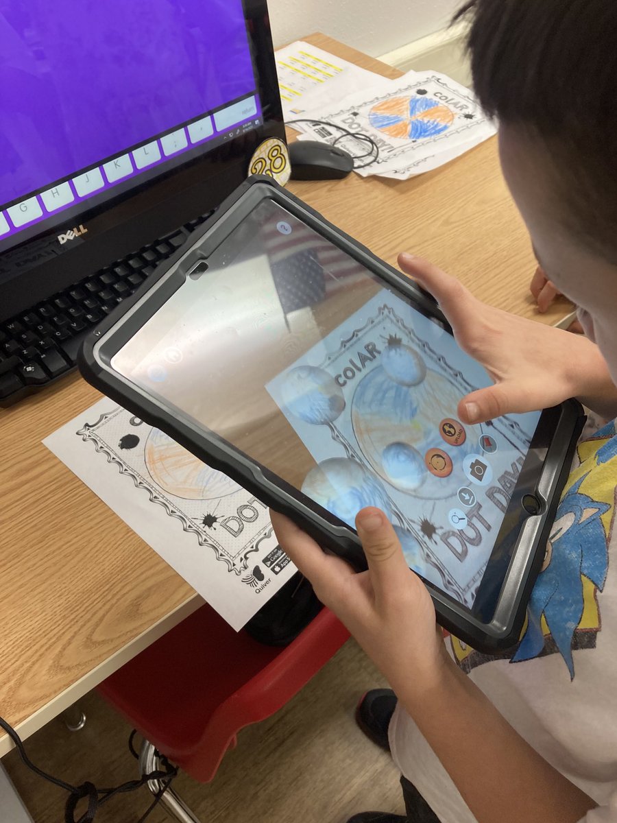 ladybug_tech's tweet photo. First and second grade using Quiver app. https://t.co/MaJM96twAn