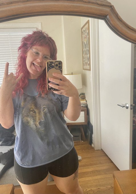 Oops got a mullet 🤘   #businessinthefront #partyintheback https://t.co/x0dWlwakRr<a href="/tag/businessinthefront"class="tags">#businessinthefront</a><a href="/tag/partyintheback"class="tags">#partyintheback</a>