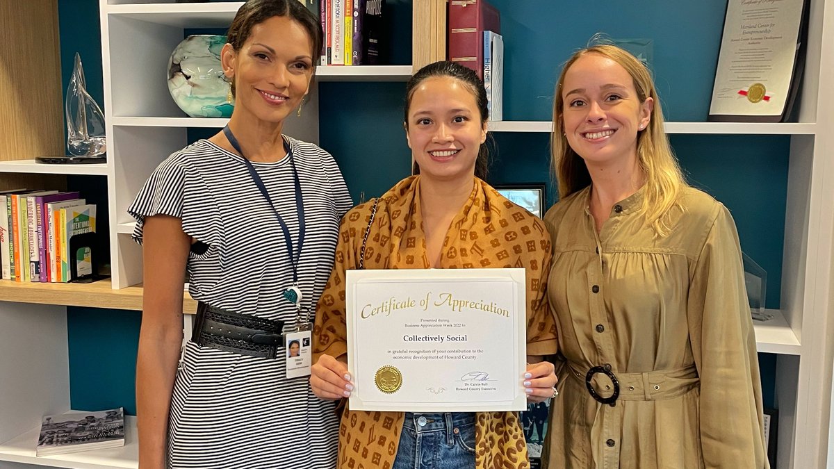 MDinnovates's tweet photo. It's #BusinessAppreciationWeek in Howard County! @MDinnovates team members Aphaia Harper and Tracy Deik met with @CollectivelyS at the MIC to recognize their incredible efforts as local entrepreneurs!
#entrepreneurs #marketing #HoCoBusinesses #shoplocal #supportlocal #lovelocal https://t.co/igyTDIcDpA