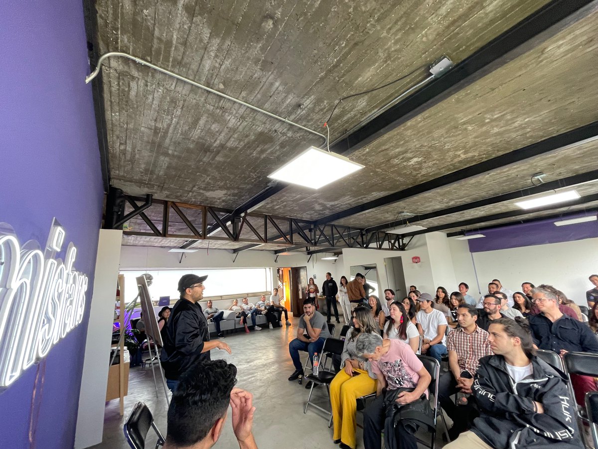 oszie.eth Media & Event Director 🧑🏽‍💻 tweet media