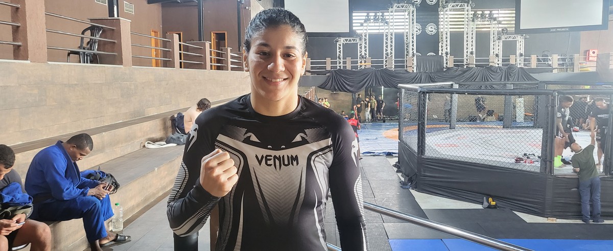 UFC: Ketlen manda recado para Amanda Nunes e pede título interino dlvr.it/SYKB51