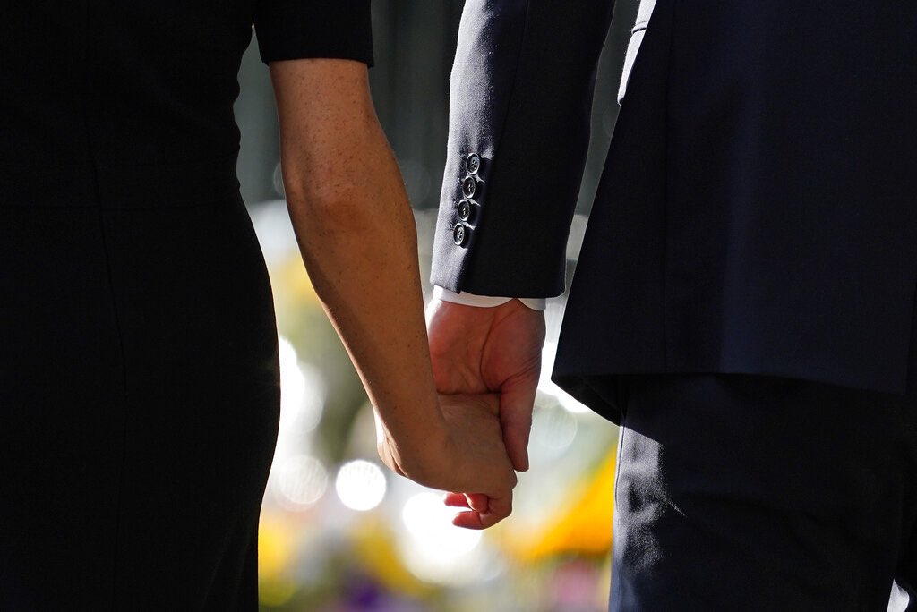 Meghan's archives on Twitter "Keep holding hands Meghan and Harry