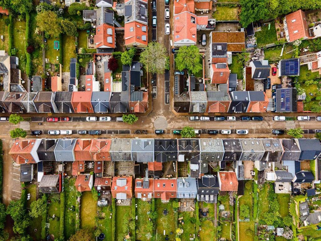 ecksplorer1's tweet photo. Another drone gem, this time above Odense, Denmark.
.
.
.
.
.
#ck_the_explorer #ecksplorer #denmark #danmark #odense #visitodense #scandinavia #nordic #raw_nordic #denmarkgram #denmarkdotdk #traveltodk #denmarkbydrone #dronedenmark #denmarklife #denmark… https://t.co/58KwVuGNbG https://t.co/00u5HSuaf2