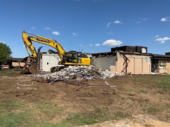 ClevelandDist7's tweet image. BMS Replacement has begun. Phase 1 demolition started and building pad for D wing has been completed.  Thank you WilCo Commissioners for your financial support in making this overdue plan a reality. @WCSedu BMS, formerly Northside, opened in 1972
