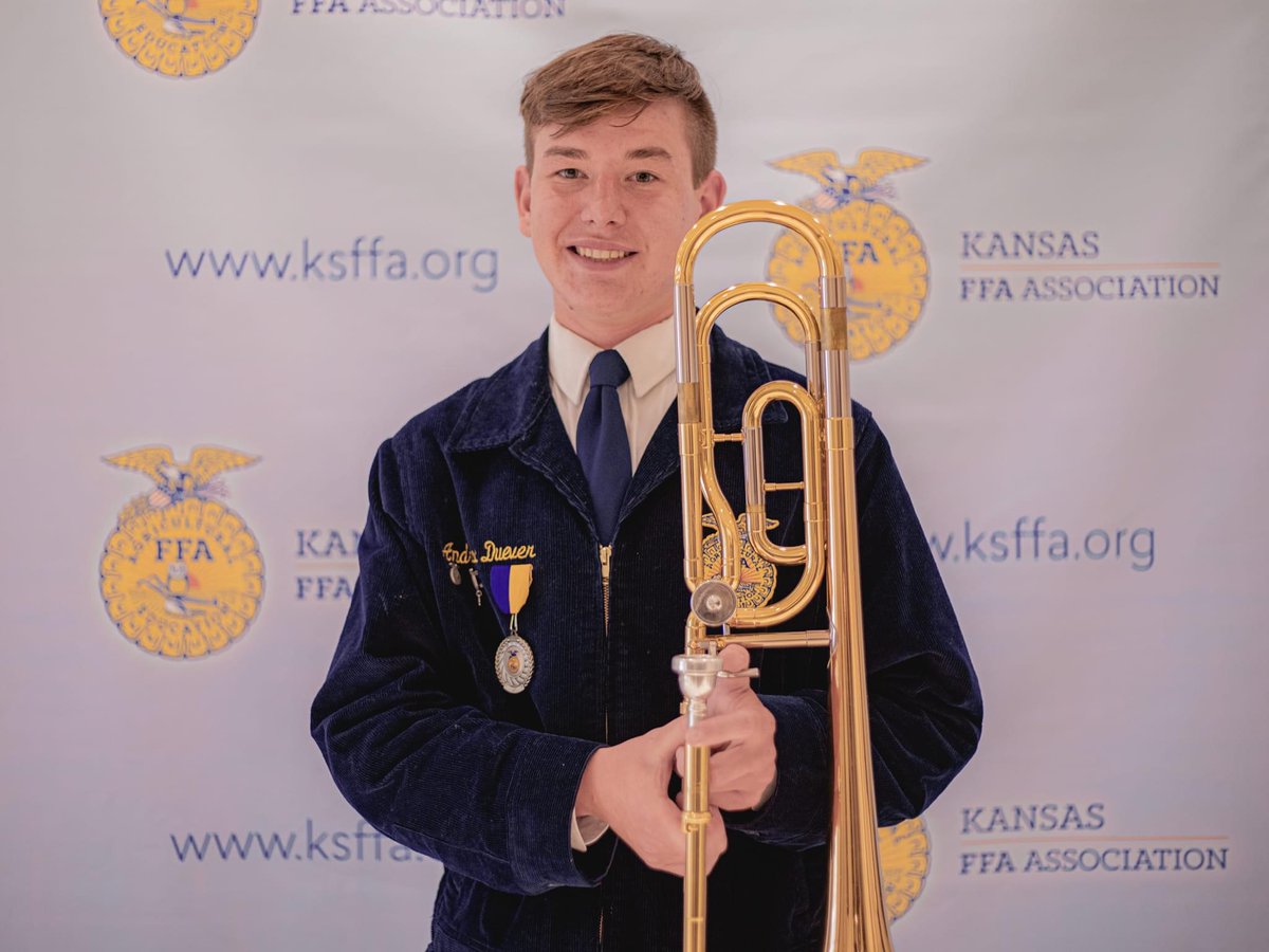 dschroeder364's tweet photo. @MarysvilleKsUSD Congratulations!
Andrew Duever has been selected as a 2022 National FFA Band member. #dogproud364 https://t.co/nn1INsysDQ