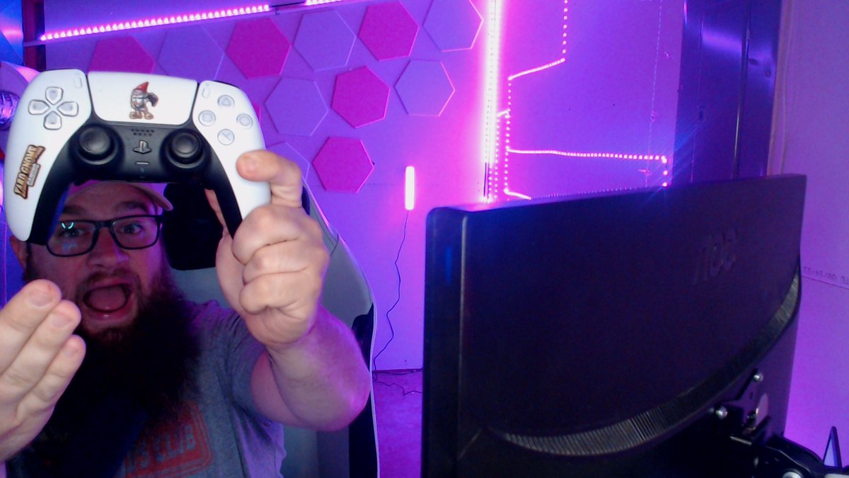 yard_gnome_'s tweet photo. You see this lovely YG @AimControllerss well thanks to the AMAZING Gnomies we are giving away a freshie.
Gotta find a mentor to show me how to do a giveaway. BUT hopefully get it sorted for stream tonight. 🦩🦩
GIVEAWAY ENDS 15 OCT
#wekeepitLIT #VIBESoverEVERYTHING #mindset https://t.co/fktmFX7tKa