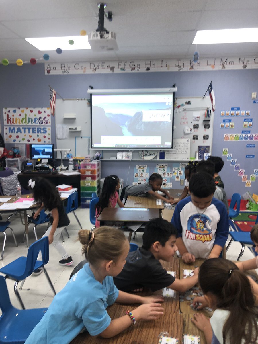 Ms.CanionsClassroom tweet media