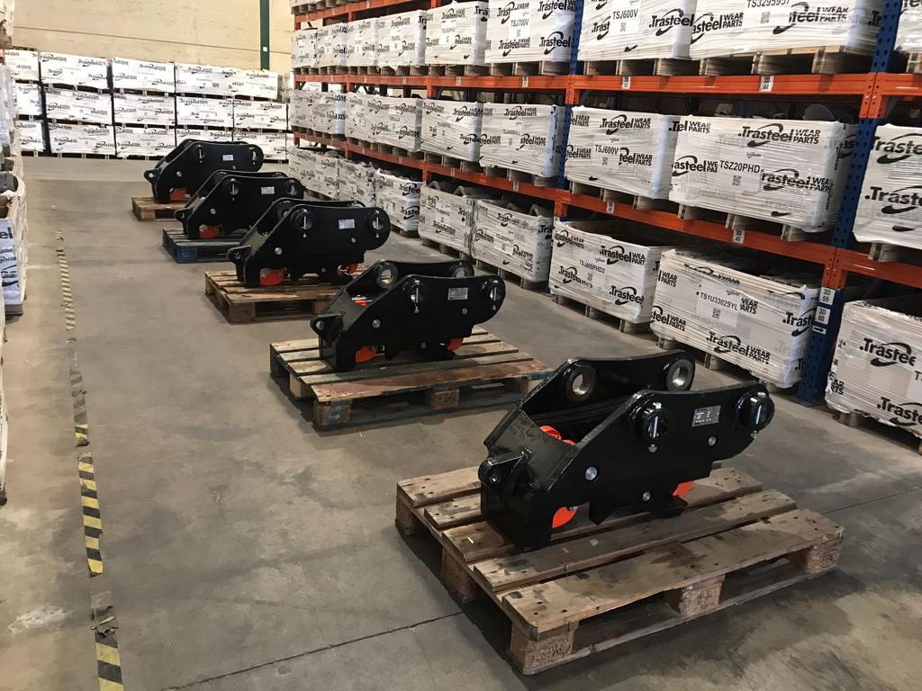 cohidrex's tweet photo. Todas las vistas de estos #EnganchesRápidosHidráulicos de #TEFRA son espectaculares 😍
Entrega realizada para #máquinas de 15, 20 y 30 toneladas con un completísimo kit de instalación💯
¡Os deseamos un #FelizDía! 🤗
.
.
.
#CompromisoCohidrex #CommittedToYou #QuickCoupler https://t.co/oJvdQI0Oyp