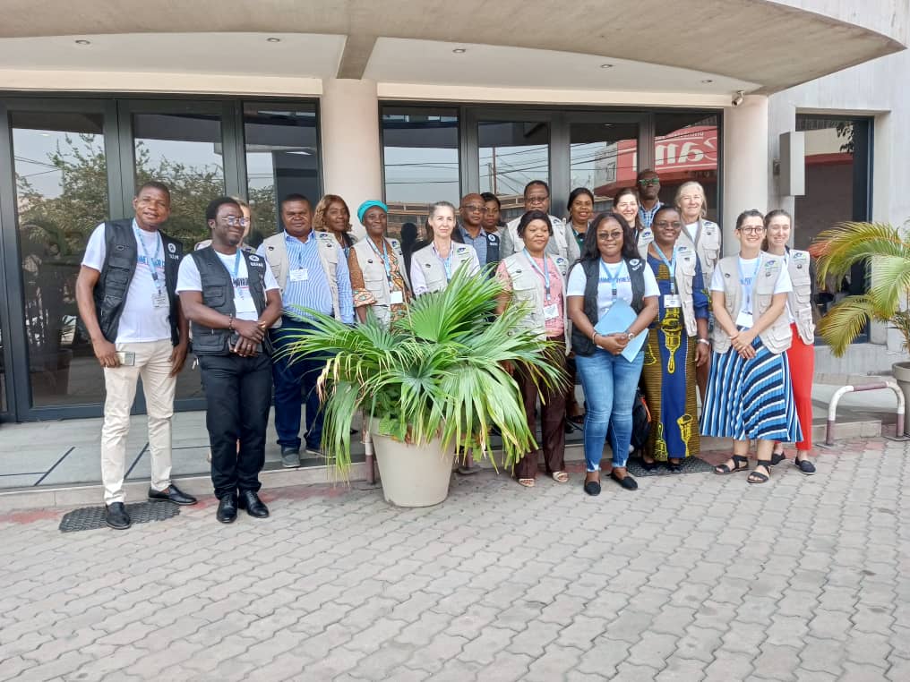 SamuelMangalaM's tweet photo. Atelier d'harmonisation d'outils à utiliser pour l'accompagnement en SONU de la Province de l'Equateur dans le cadre du Programme #Pouvoirchoisir avec l'appui technique de @SOGCorg  @NatTurcott @CongoAmour https://t.co/OjyH6OhsLp