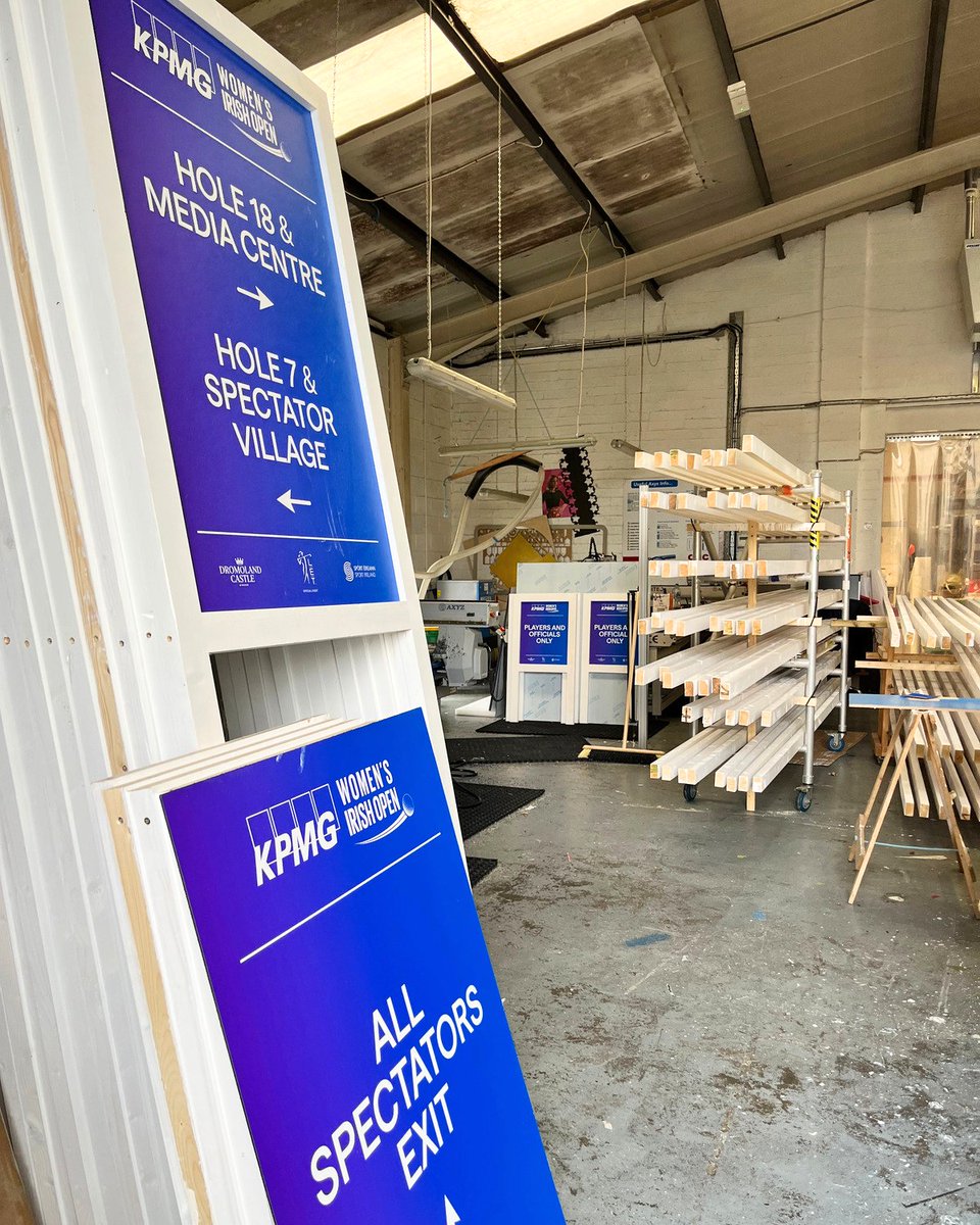 IndigoVisual's tweet image. Hard at work today installing the signs we designed for the #WomensIrishOpen at @dromolandcastle.