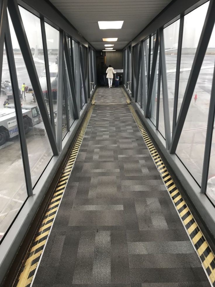 S9LEN7's tweet photo. bye Korea 👋

#UTOPIAINSTAGRAM 
#UTOPIAIDOL https://t.co/gDMp69gDZJ
