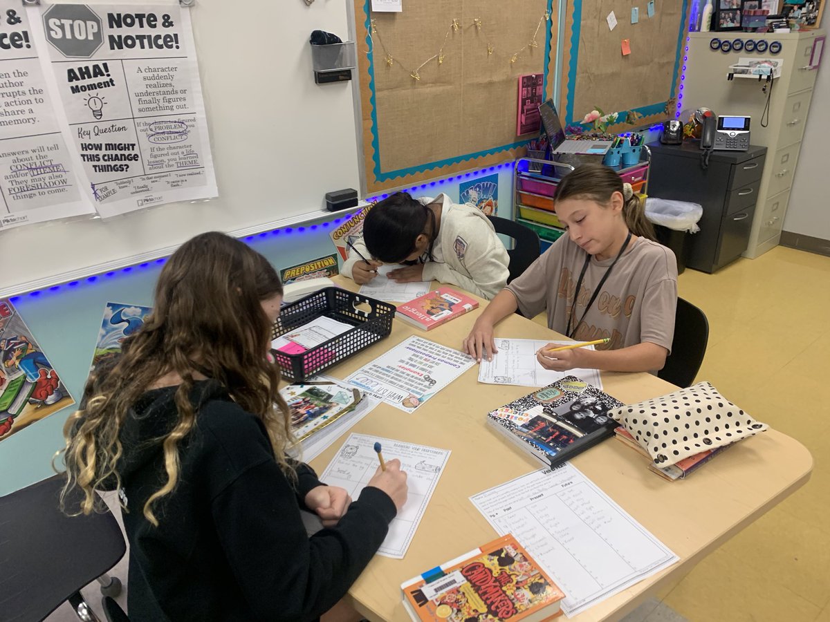 mrs_harvell's tweet photo. Station Day!! Reviewing parts of speech! #KISD @TimberviewMS https://t.co/zv649c3g0r
