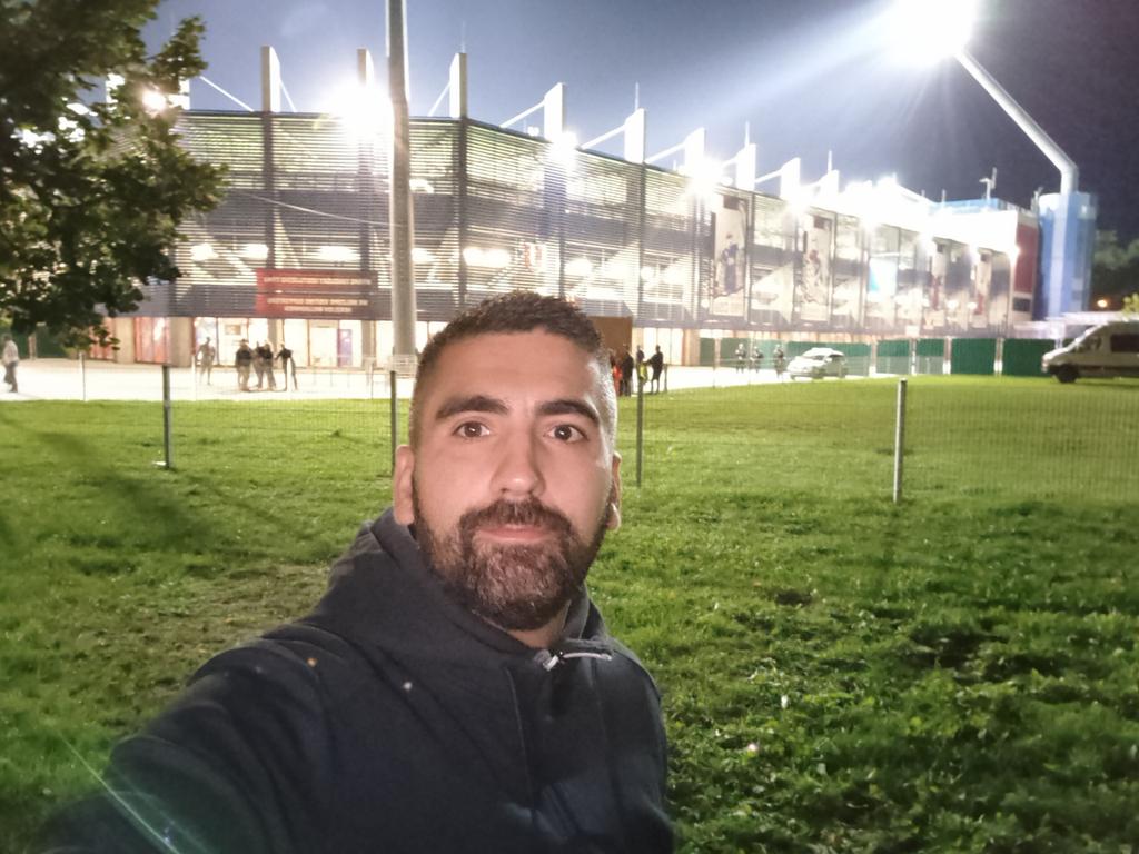 Czarny6891's tweet photo. #championsleague #inter #vikint na kibicowskim szlaku 🤜 https://t.co/0CL0nBN1d1
