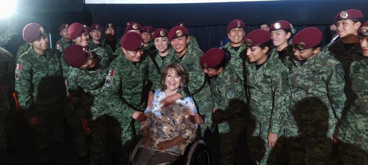 Todo un éxito la Alfombra roja de la Película 🎥 SALTO A LA VIDA … Gracias a todos los que estuvieron presentes! Una gran historia que contar y que no se pueden perder… Este 🚨 15 de Septiembre en todos los cines … #saltoalavidaof