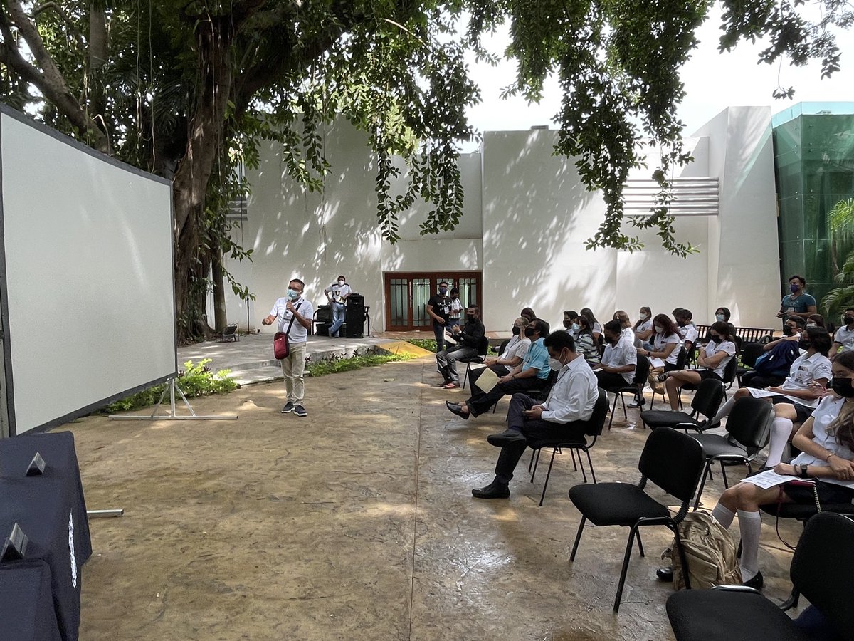 cimab_uacam's tweet photo. Charla titulada “Bacterias superpoderosas” presentada por el estudiante del tercer semestre del programa de posgrado Maestría en Biociencias Aplicadas, por motivo de la celebración del Día Internacional del Microorganismo #internationalmicroorganismday https://t.co/Y0q8FzN3Ip