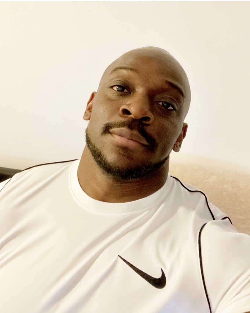 TyOGHD's tweet photo. Wednesday vibe ๐๐พ is go into your goals with everything ๐ช๐พ
https://t.co/nkuSQjkdWk๐ฑ
#whoistraining ? #precisework #Makingithappen #inspiration #show https://t.co/IO0wJYzoiL