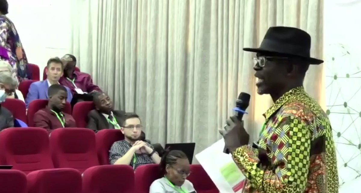 LEAP4FNSSA (@leap4fnssa) on Twitter photo In #Accra, #Ghana, 🇬🇭 Petronella Chaminuka of
<a href="/ARCSouthAfrica/">ARC South Africa 🇿🇦</a> and <a href="/EOkalany/">Emmanuel Okalany</a> of <a href="/ruforumsec/">RUFORUM</a> present the LEAP4FNSSA write-shop towards the launch of the International #Research Consortium
Join the discussion ⬇️
leap4fnssa.eu/event/agora_fo…
#AUEU #agriculture #foodsecurity #SPAC2022 In #Accra, #Ghana, 🇬🇭 Petronella Chaminuka of
<a href="/ARCSouthAfrica/">ARC South Africa 🇿🇦</a> and <a href="/EOkalany/">Emmanuel Okalany</a> of <a href="/ruforumsec/">RUFORUM</a> present the LEAP4FNSSA write-shop towards the launch of the International #Research Consortium
Join the discussion ⬇️
leap4fnssa.eu/event/agora_fo…
#AUEU #agriculture #foodsecurity #SPAC2022