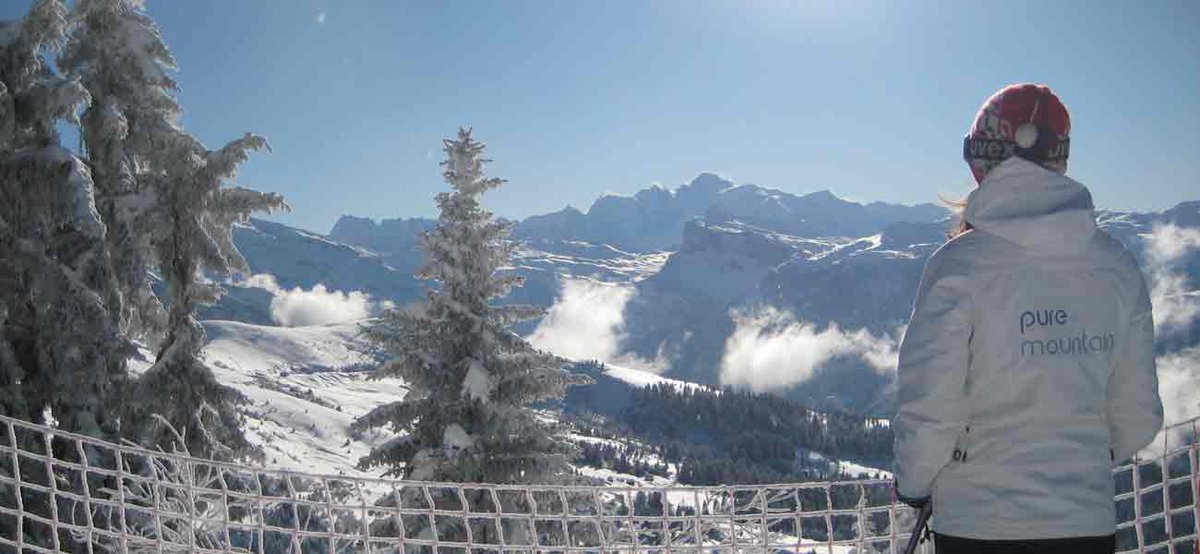 ResortWork's tweet image. Latest Ski Jobs Bulletin out now with recently posted new vacancies for Bar Staff, Cooks, Chefs, Hosts , Housekeepers and more.: 247track.co.uk/service.php?s=… #skijobs #winterjobs