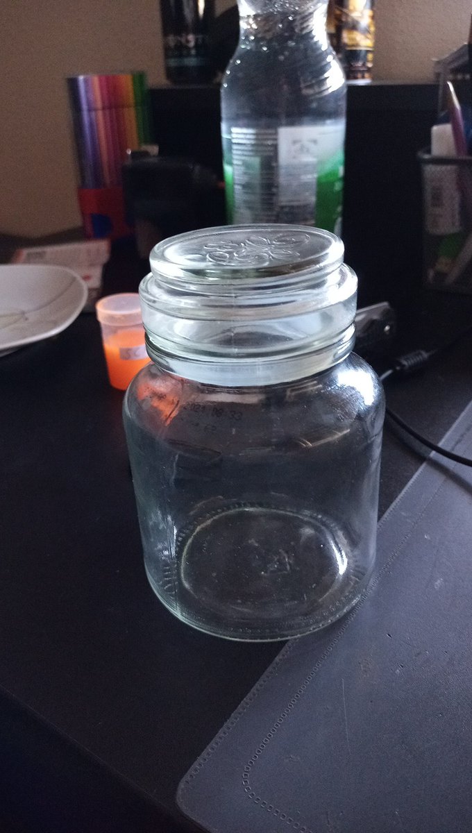 CbtShadow's tweet image. Day 38 of posting a jar 🫙 until @EighthTunaaa gets in it