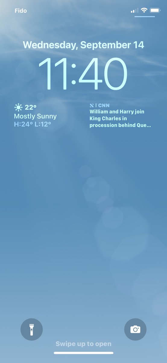THE_ONEOFTHREE's tweet image. Yay, having fun with the #ios16lockscreen, I no longer have to look out the window to see what the weather is like, lol.🙃