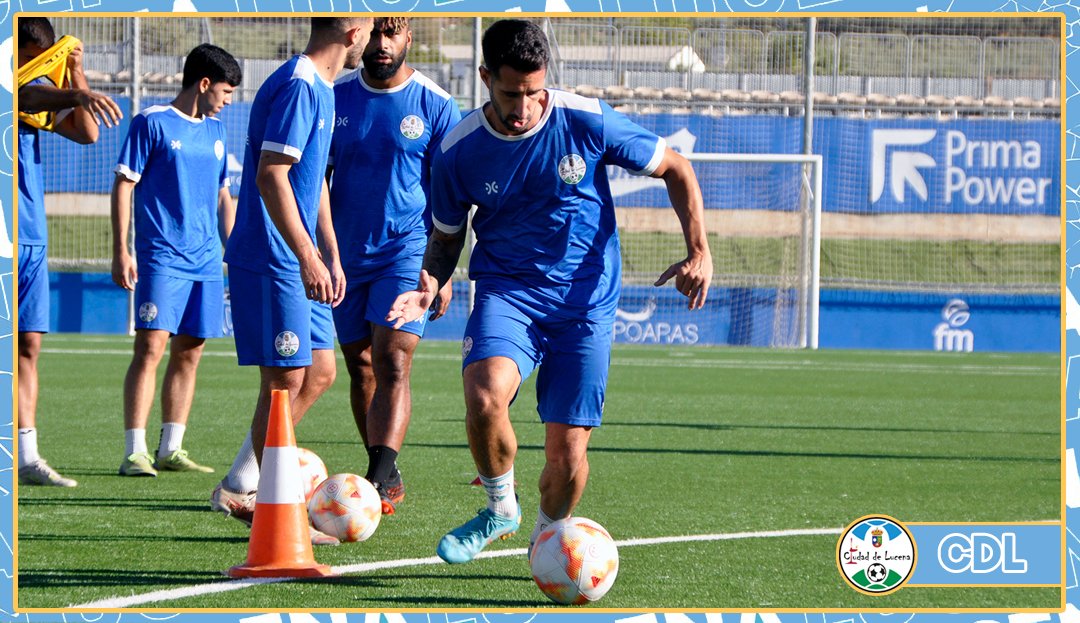 ciudaddelucena's tweet photo. 📸 𝙀𝙉𝙏𝙍𝙀𝙉𝘼𝙈𝙄𝙀𝙉𝙏𝙊 | Imágenes capturadas en la sesión de hoy (Miércoles). ⚽ ¡𝗪𝗼𝗿𝗸...! 🔥 https://t.co/05C30Fc651