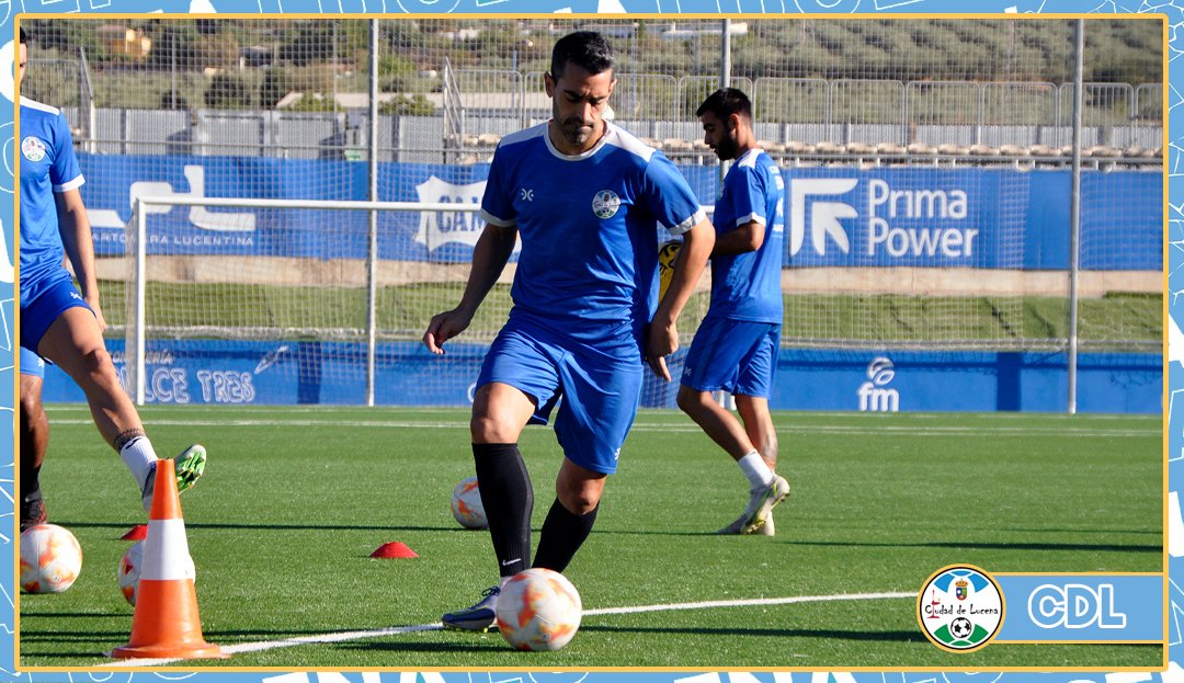 ciudaddelucena's tweet photo. 📸 𝙀𝙉𝙏𝙍𝙀𝙉𝘼𝙈𝙄𝙀𝙉𝙏𝙊 | Imágenes capturadas en la sesión de hoy (Miércoles). ⚽ ¡𝗪𝗼𝗿𝗸...! 🔥 https://t.co/05C30Fc651