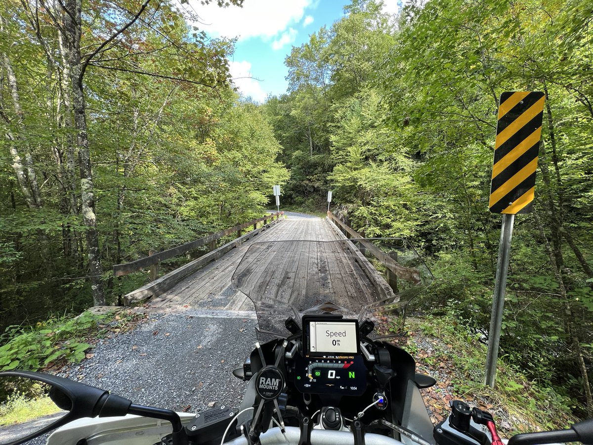 THE Jason 𝔻𝕒𝕧𝕚𝕕 Hyatt 🤘🏼🤙🏼 tweet media