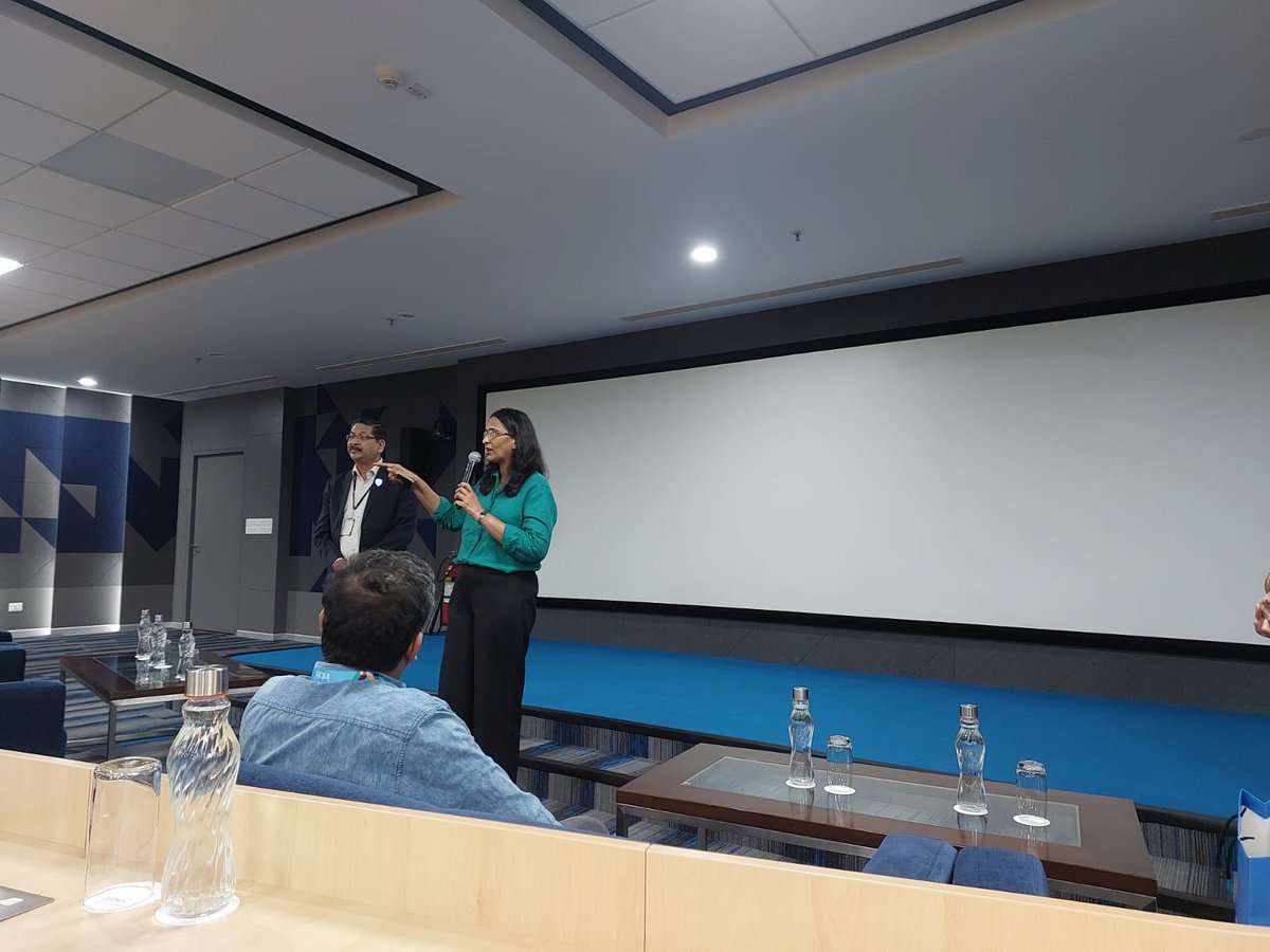 Mutyam_kumar's tweet photo. Successful closing of Infosys BPM FDP Today #Wonderful Speech by @ShrikantNF  @Manisha_saboo and Certificate distribution. https://t.co/A47hhUEcSM