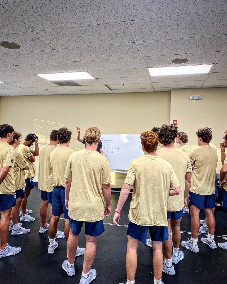 QueensMLAX's tweet photo. “𝗜𝗳 𝘆𝗼𝘂 𝘄𝗮𝗻𝘁 𝘀𝗼𝗺𝗲𝘁𝗵𝗶𝗻𝗴 𝘆𝗼𝘂’𝘃𝗲 𝗻𝗲𝘃𝗲𝗿 𝗵𝗮𝗱, 𝘆𝗼𝘂 𝗺𝘂𝘀𝘁 𝗯𝗲 𝘄𝗶𝗹𝗹𝗶𝗻𝗴 𝘁𝗼 𝗱𝗼 𝘀𝗼𝗺𝗲𝘁𝗵𝗶𝗻𝗴 𝘆𝗼𝘂’𝘃𝗲 𝗻𝗲𝘃𝗲𝗿 𝗱𝗼𝗻𝗲.”

#BeTheFirst | #WTT https://t.co/aMbX97Iptg