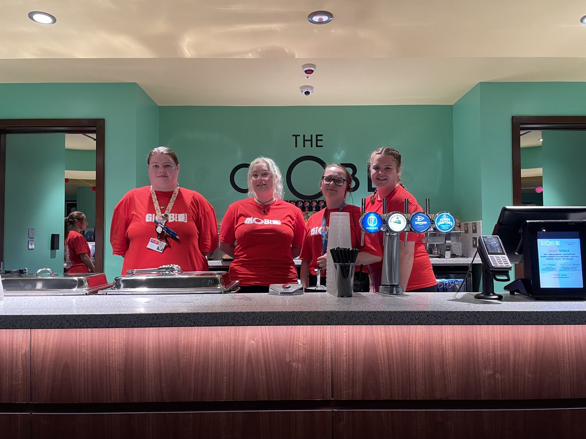 stockton_globe's tweet photo. Let's hear it for all the incredible staff and volunteers that made GLOBEfest happen! π
Our anniversary celebration was a day to remember, made extra special by the work of each and every one of them π€©
#GLOBEfest
πΈ - First snap by @terrythesnapper https://t.co/402vg8iJi9