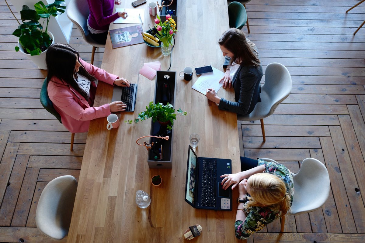 WBMasonCo's tweet photo. There are so many simple ways to make your office a more creative space, which will help you and your employees be more productive and happier at work. Here are some ideas to get you started! #thewbdelivery #blog #whobut #wbmason https://t.co/X1Ul9IZnbH https://t.co/tbTMK29HX9