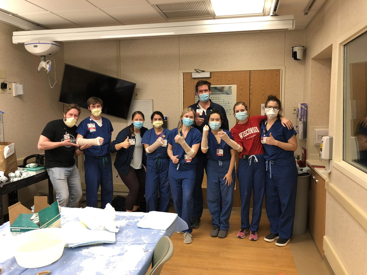 WiscPedsRes's tweet photo. Our @WiscPedsRes love participating in pediatric simulations to improve their medical knowledge, teamwork, communication, & procedural skills to better care for kids! They also get to lead sims for each other & @uwsmph Peds med students! #IPSSSimWeek #HCSimWeek22 @WIsimulation https://t.co/ZWHyaNMUJL