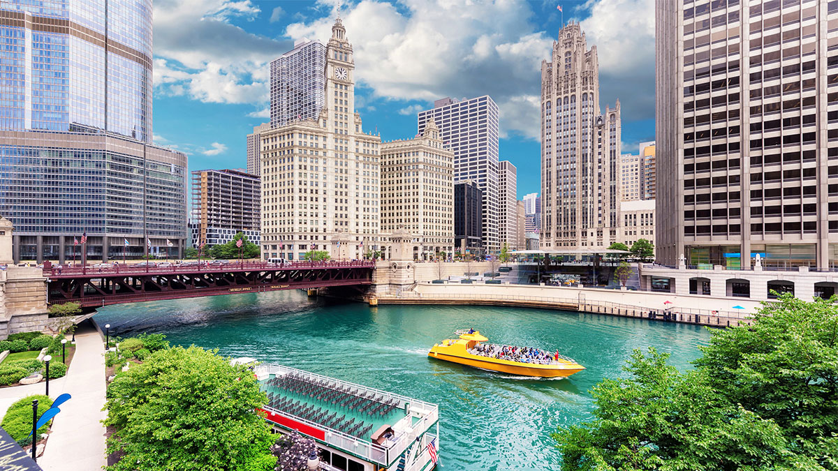 aao_ophth's tweet photo. 📢 More than 12,000 medical professionals and exhibitors are joining us in person for #aao2022. Register now: https://t.co/gNYfWcDl9s 

See you in Chicago! Don't miss out. #ophthalmology #ophthalmologist #science #medical https://t.co/vomn6F9Lsx