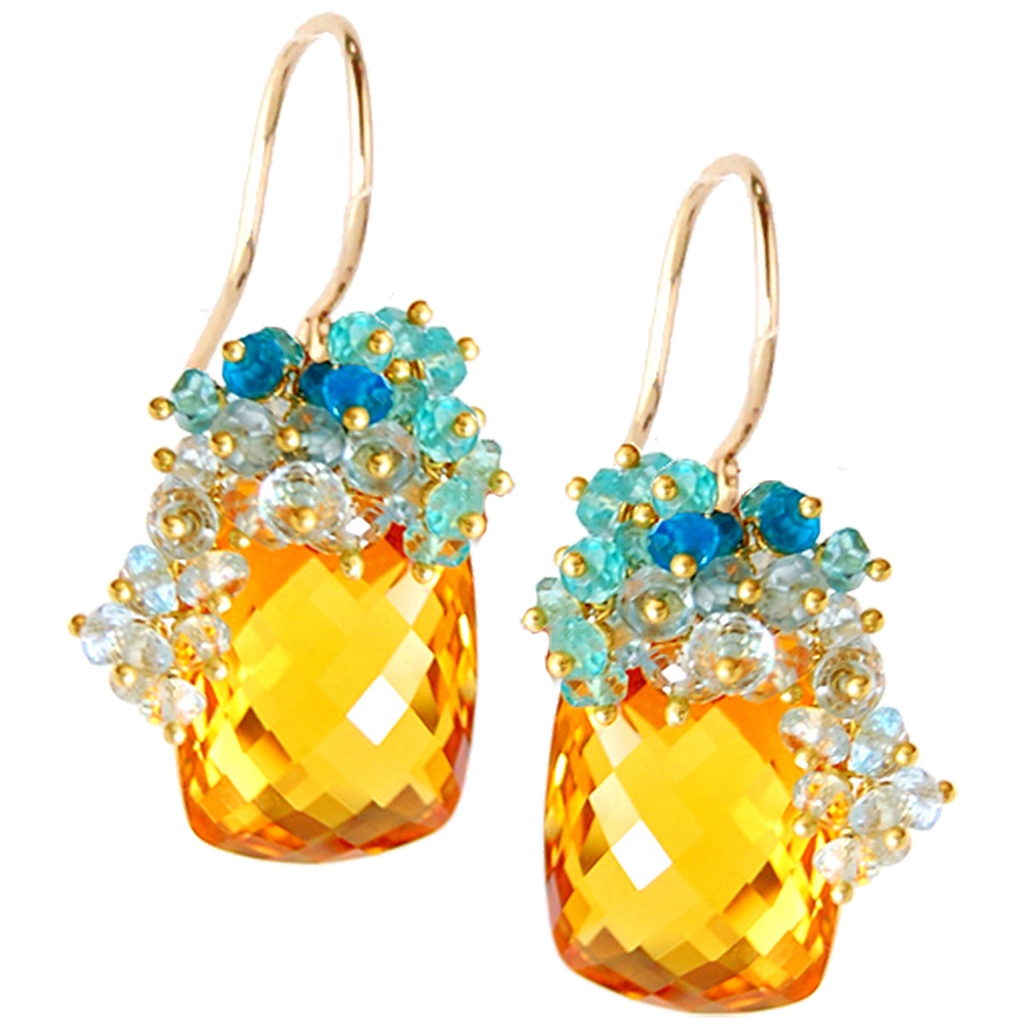 They're back!!

Aqua hued tendrils of blue topaz and apatite crown these dramatic and glamorous citrine earrings. Perfect for an evening out, just running errands...or simply because you can!
l8r.it/H2PK

#jewelry #novemberbirthstone #finejewelry