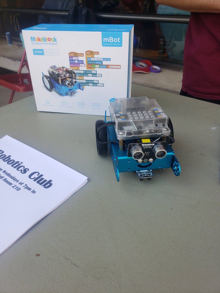 MoStateRobotics's tweet image. Come check out the Robotic Club Table at the CNAS Student Expo! We&apos;ll be here till 1pm!