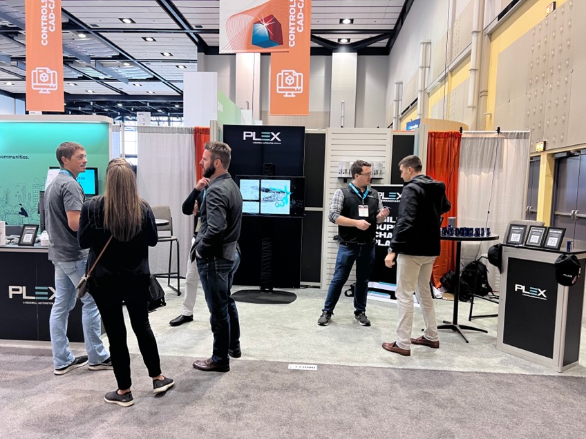 DemandCaster's tweet image. What a great start to #IMTS2022! We’re ready for day 3… how about you? Be sure to stop by booth #133000 to chat about the newest manufacturing technologies &amp;amp; get some sweet swag! 😉