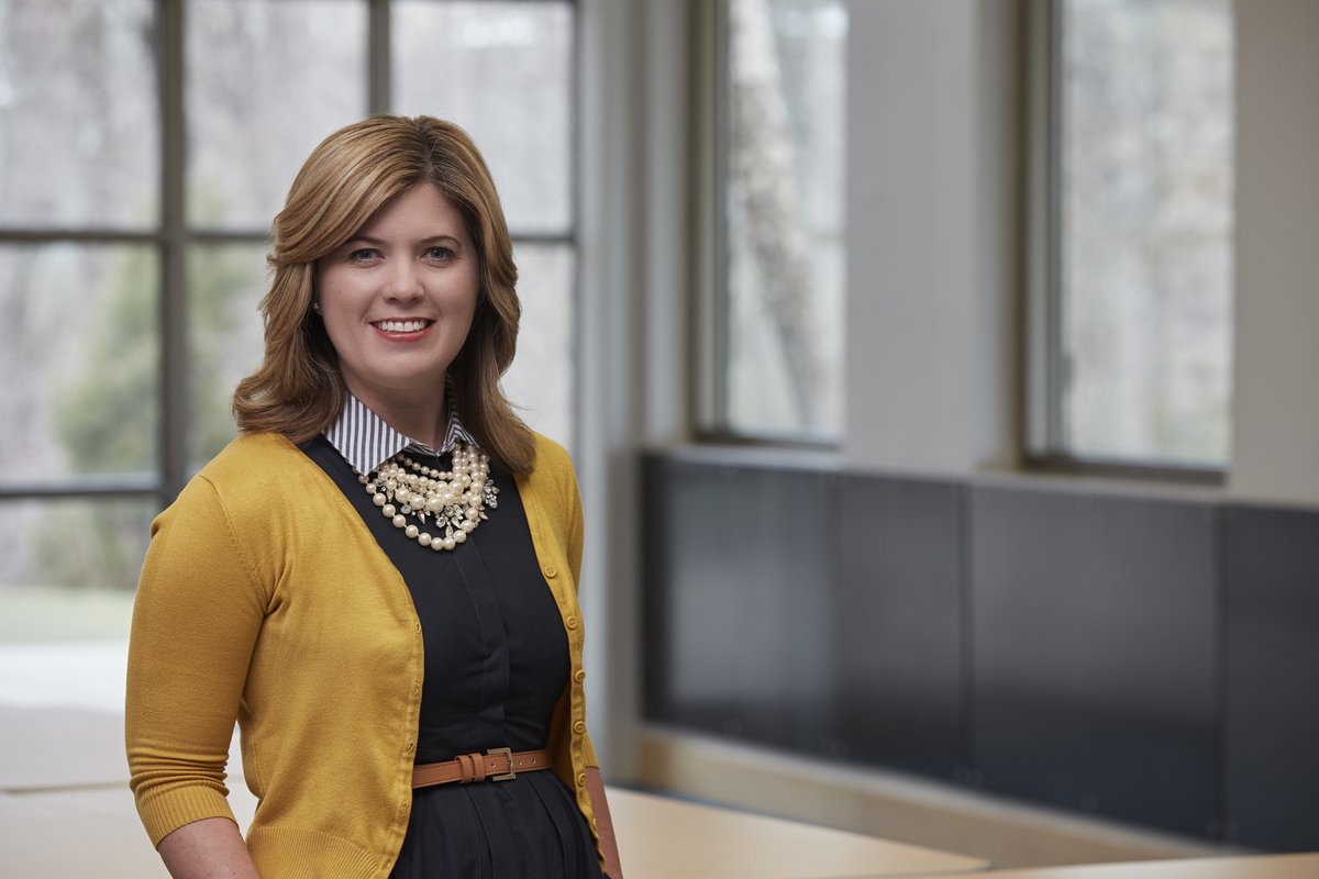 Today, the Leawood Chamber of Commerce announced Stephanie Meyer has been named its new President and CEO. Meyer is currently the Community Engagement and Public Finance Leader at DLR Group.  She will officially join the Chamber on October 1, 2022.

bit.ly/3BOSi5b