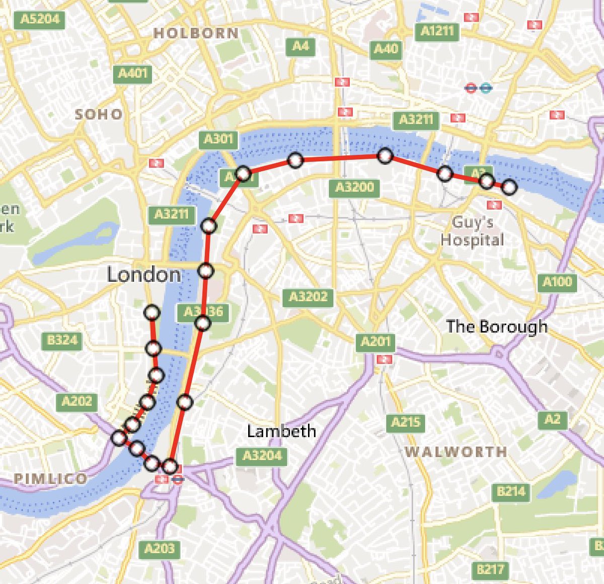 mattuthompson's tweet photo. The queue has roughly doubled in length since I took this video around 2 hours ago. 

According to my very rough calculation, it now stretches 4 miles long, from Westminster to beyond London Bridge. https://t.co/7R8WPWgGPy