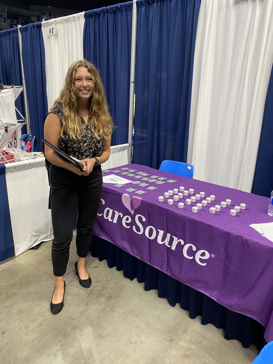 So happy to see our ⁦@caresource⁩ intern from this past summer here at the #PennState Fall internship fair. Stop by and see me.. booth E1! #CareSourceEmployee #interns #makeadifference