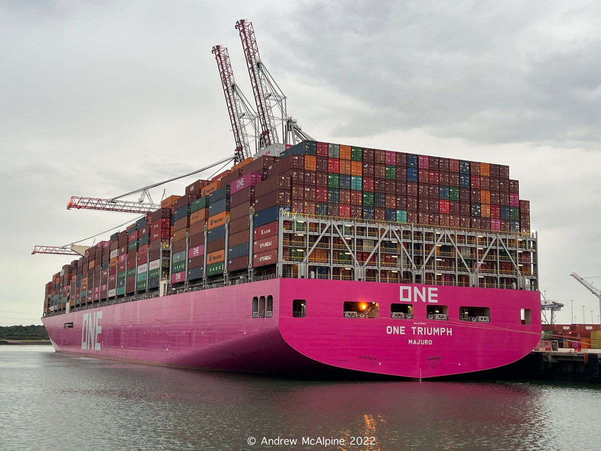 Maritimegeek's tweet photo. First visit to #Southampton and a North European port for the renamed and new liveried #ONETriumph previously #MOLTriumph The other ships in this class will also be renamed and receive the new @OceanNetworkExp livery. @ONE_LINE_JAPAN #containernews #ship #shipspotting https://t.co/CJrgdQADj7