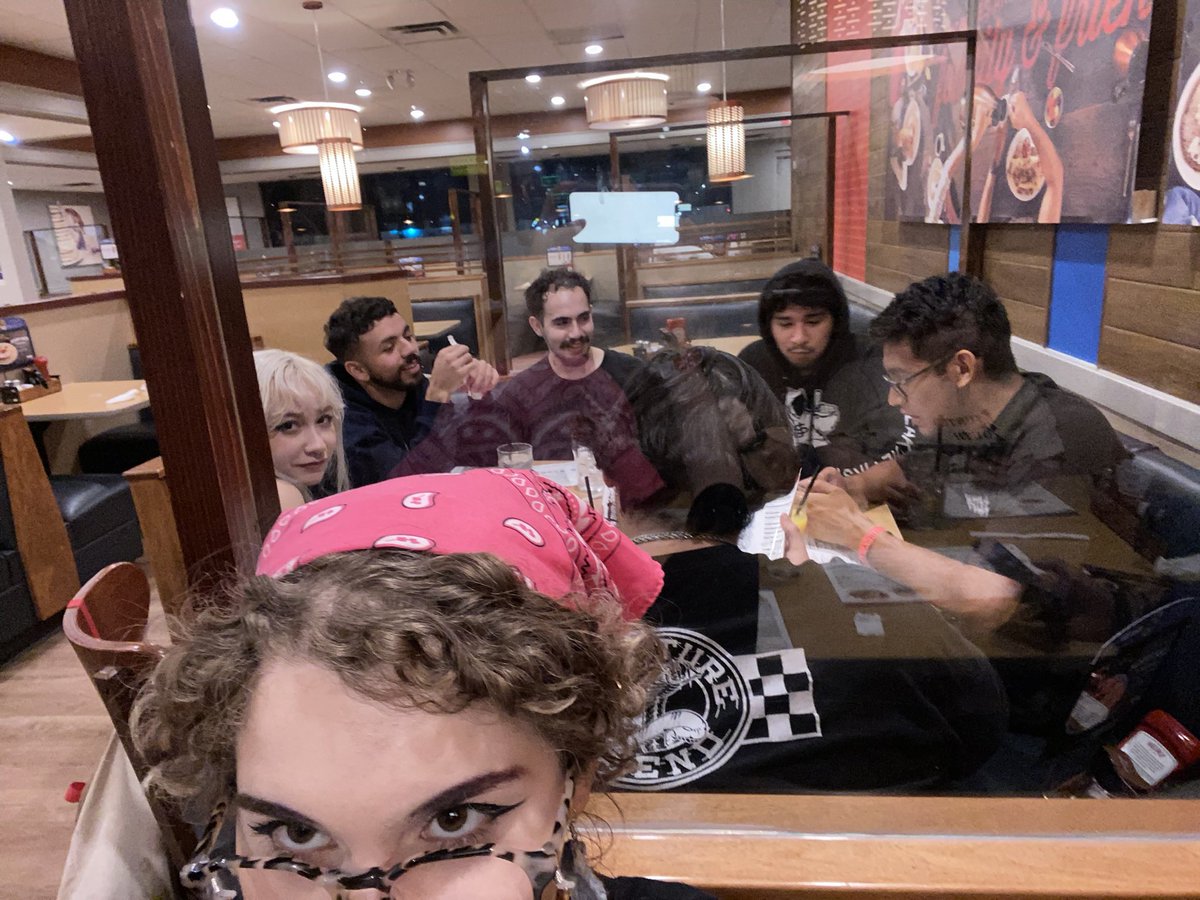cherish_tx's tweet photo. these guys walk into your neighborhood and try to talk up your girl, wyd? https://t.co/WvmsTOSotX