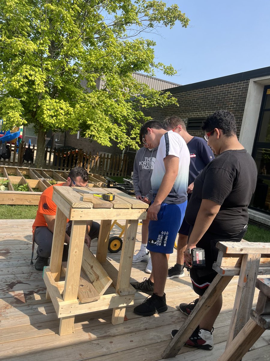 StaggMathConstr's tweet photo. Great day to BUILD!  Math In the Trades class building water tables for our athletic department!  @StaggAthletics @StaggHighSchool https://t.co/hmOv9rGUxV
