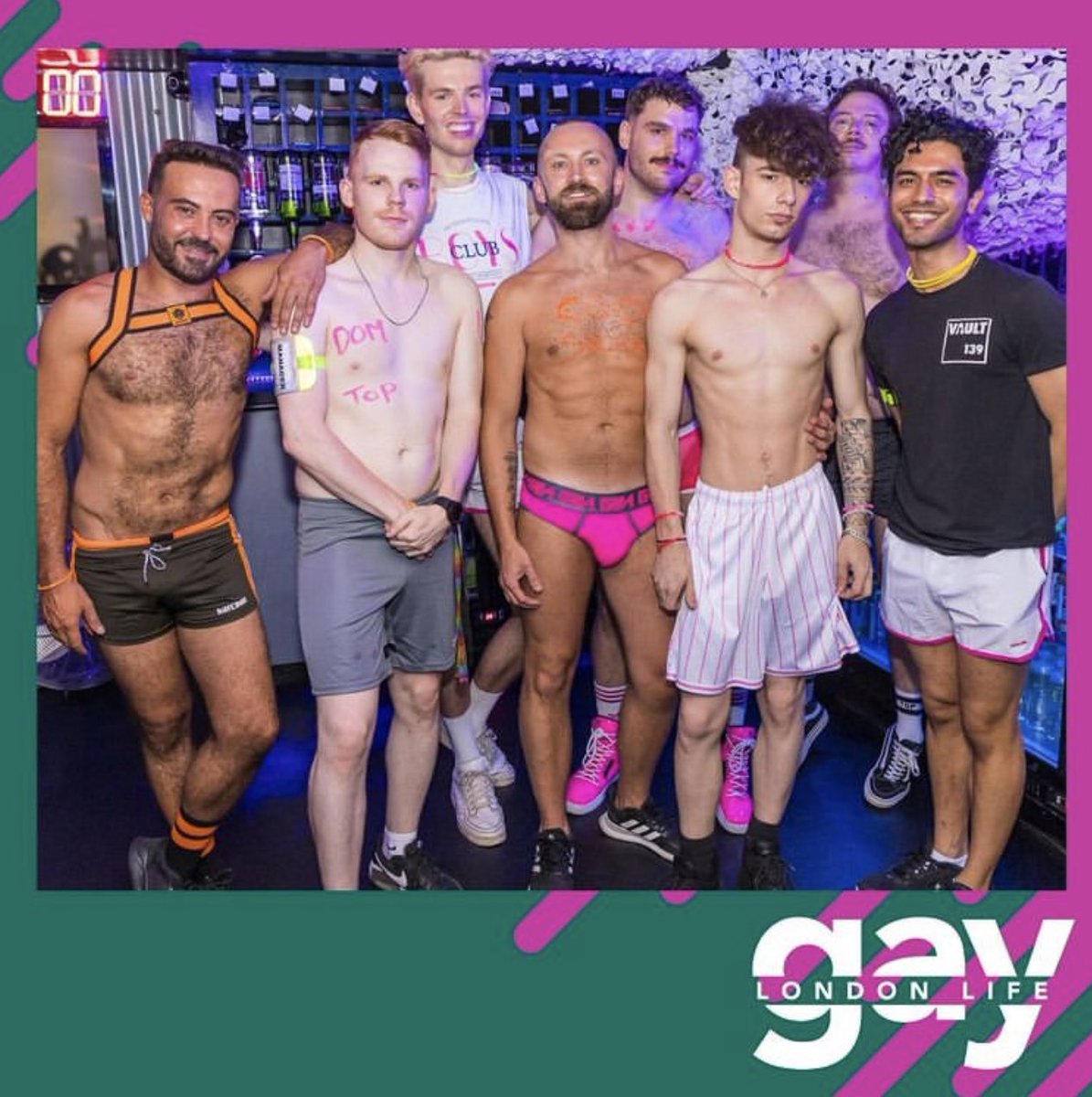 Gay_London_Life's tweet photo. The start of September is often seen as when the nights start to draw in, and we get ready for autumn, well this September the boys of @vault139 lit up their corner of London in bright NEON! To celebrate 14 years with their new night CUM &amp; GLOW.

📸 https://t.co/mtW0sALaEw https://t.co/JhJX3qbsTg