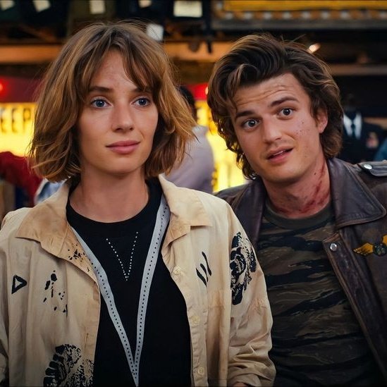 "i really can't have robin die, bc i've been dreaming of 90s spinoff featuring her and steve. where we go to NY and we're just partying in the clubs ans figuring our shit out." - maya hawke in a recent interview <3