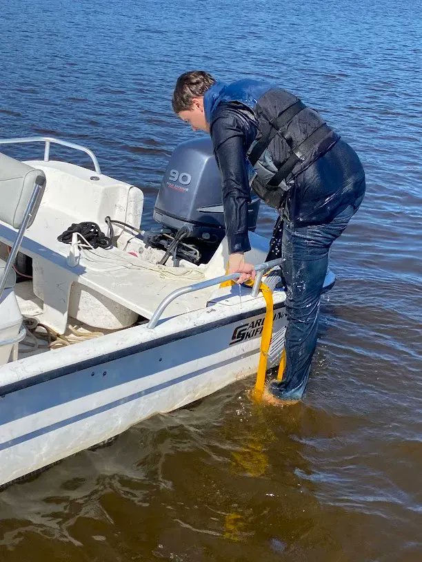 NASBLA's tweet photo. Three fall boating safety tips from BoatUS Foundation for Boating Safety and Clean Water https://t.co/iE5Bosoj2k @BoatUSFdn #fallboating #fallboatingsafety #boatingsafety #safeboating https://t.co/rfhq16NEvJ