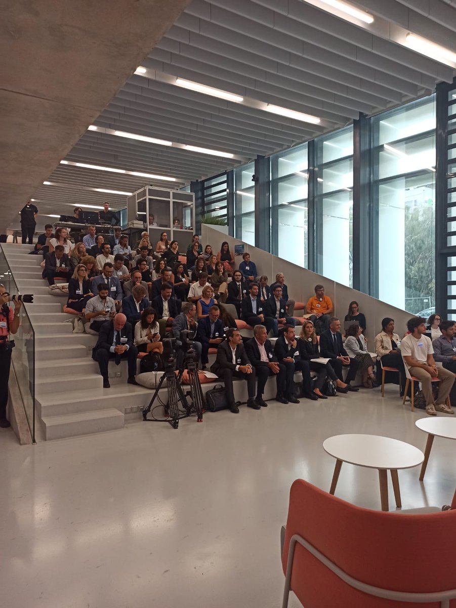 Suivez le live du premier Campus européen de l'Innovation qui se déroule aujourd'hui et demain à Nice! 🇪🇺

<a href="/GabrielMariya/">Mariya Gabriel</a> Commissaire européenne à l'#innovation, à la #culture, à la #recherche et à la #jeunesse prendra la parole en quelques instants 🎤
europedirect.nicecotedazur.org