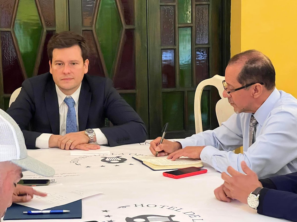 GabrielParradoD's tweet photo. Entendemos las problemáticas a las que se enfrenta el sector turístico en el departamento debido a la pandemia, por eso en reunión con @Cotelcolombia manifestamos nuestro apoyo legislativo y de gestión para la reactivación de pequeños y medianos empresarios del sector hotelero. https://t.co/K9cSeO5xGn
